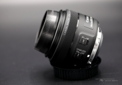 Canon 35 Macro Product-11