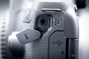 Canon EOS 6D Mark II-10