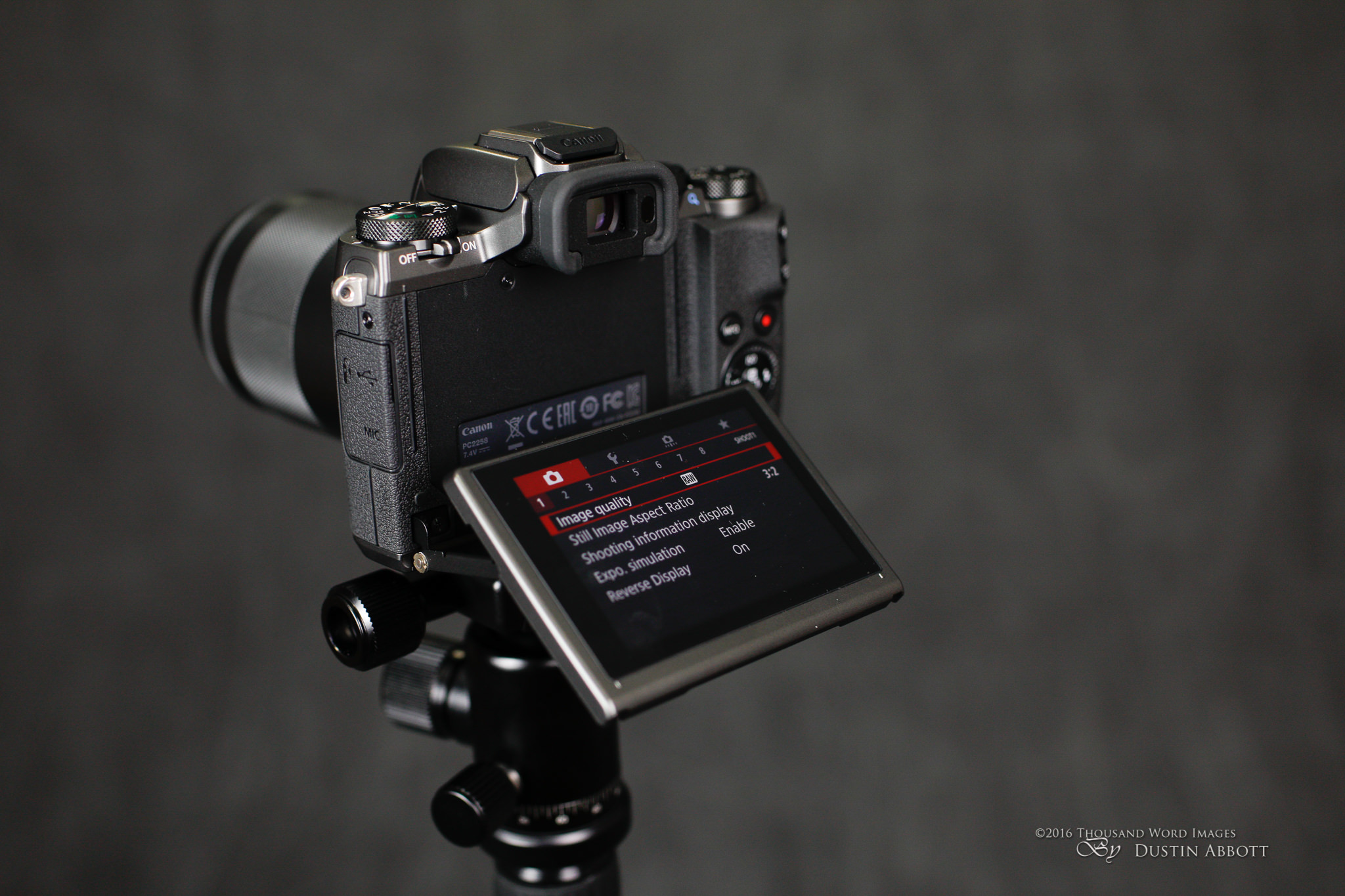 Reliable Black Color : Black 1/4 inch Thread PU Leather Camera Half Case Base for Canon EOS M5