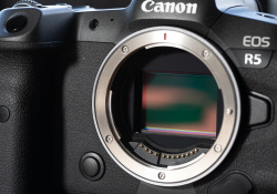 EOS-R5-Product-14