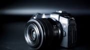 Canon-EOS-R-2