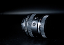 Canon-EOS-R-7