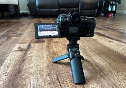 17-Bluetooth-Grip-2