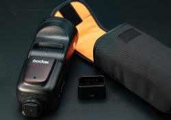Godox-V1s-Product Godox-V1s-Product