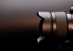10-Lens-Hood-2