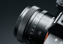 10-Aperture