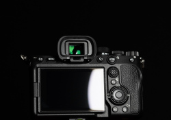 Sony-a7IV-Product-6