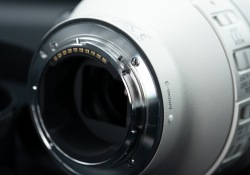 Sony-FE200-600G-Product-9