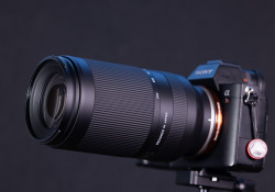 Tamron-70-300-Product-12