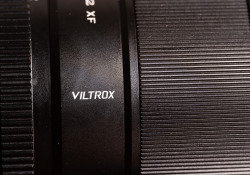 08-viltrox