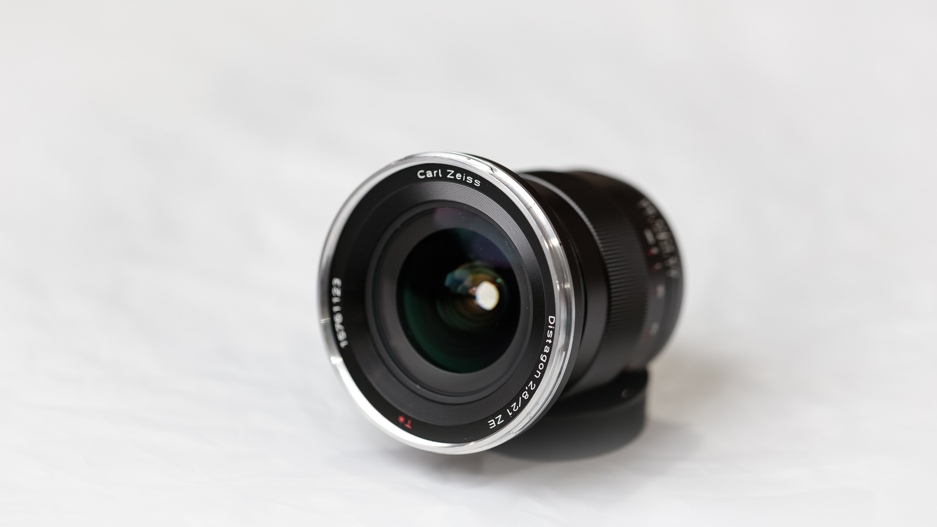 Zeiss Distagon T* 2.8/21mm Review - DustinAbbott.net