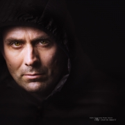 Behind the Eyes (Zeiss Milvus 1.4/85mm)